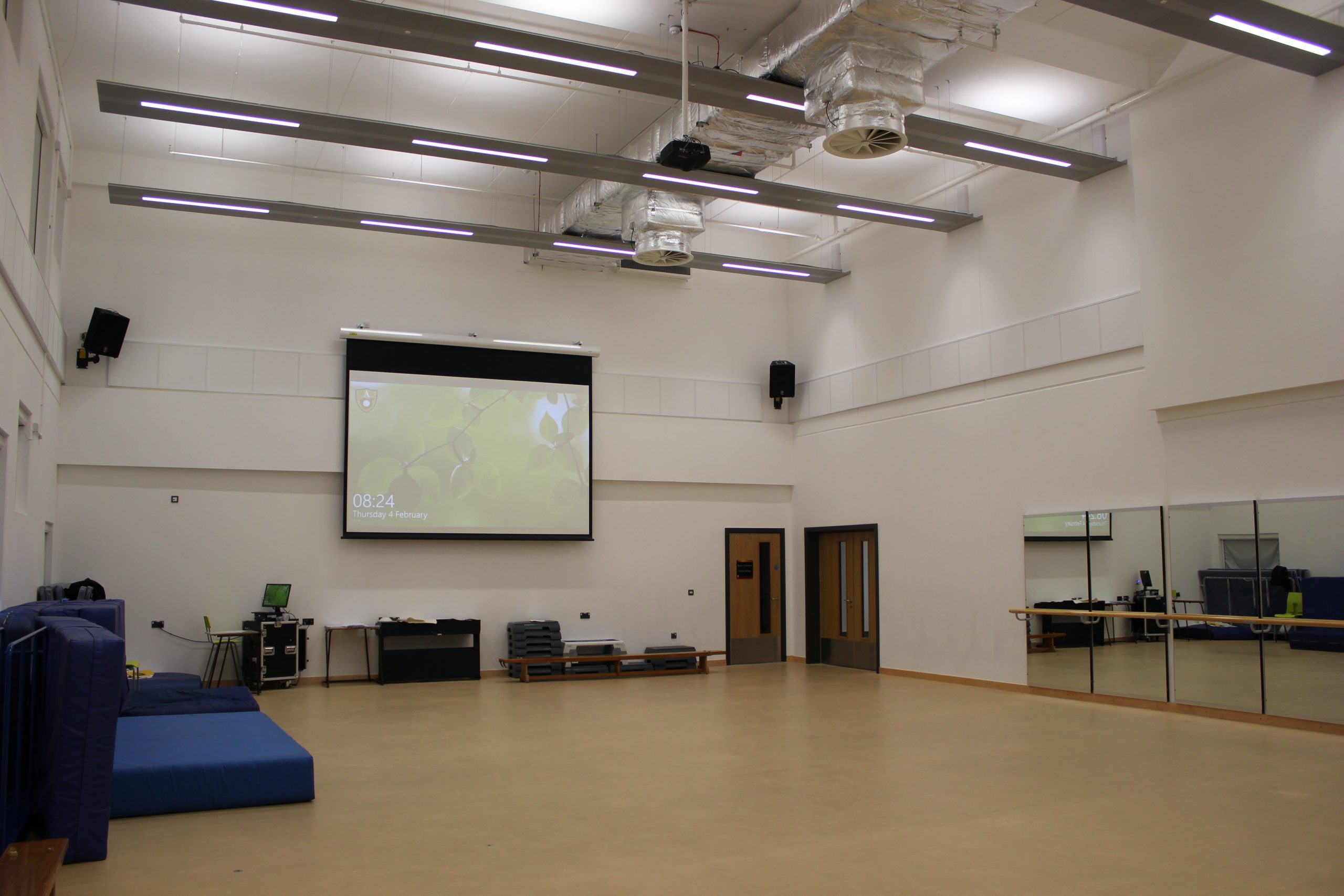 Aberdare School - Sports Hall - Vaughan Sound