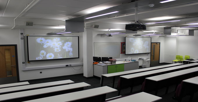 Aberdare School Lecture Theatre - Vaughan Sound