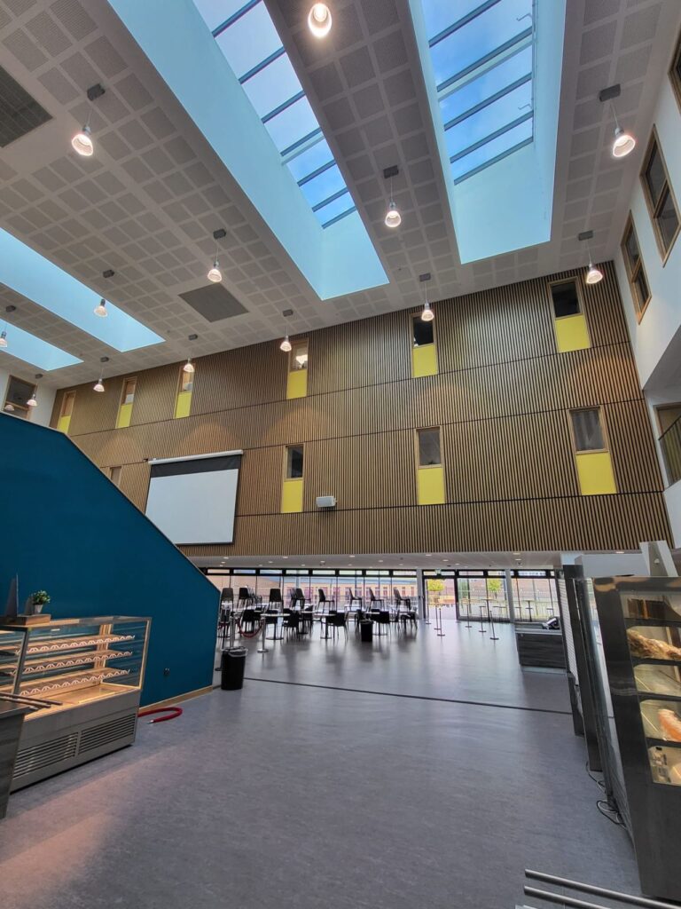 Bassaleg School Dining Hall - Multimedia Projection - Vaughan Sound